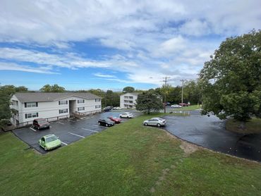 A view of the Green Oaks Apartments, LLC complex