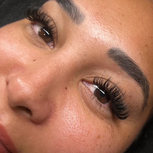 Custom Wispy Lash Extension Set
