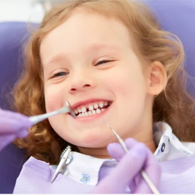Friendly children's dentist gladstone park, vic dental clinic, little girl happy at dental clinic