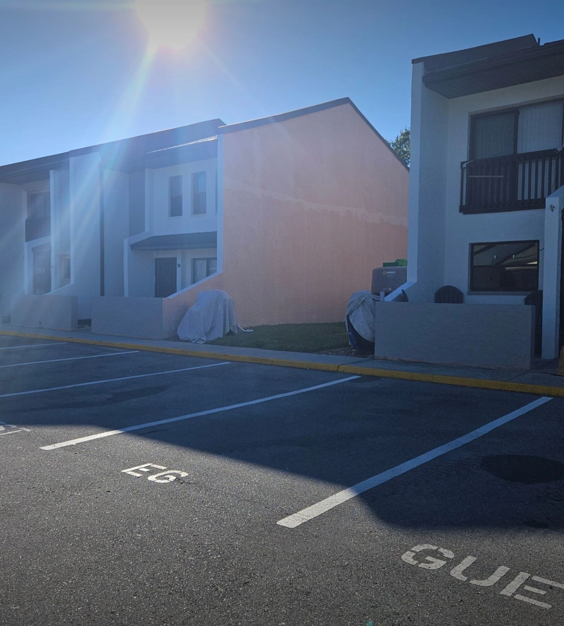 Apartment complex exterior being repainted by Simone Painting