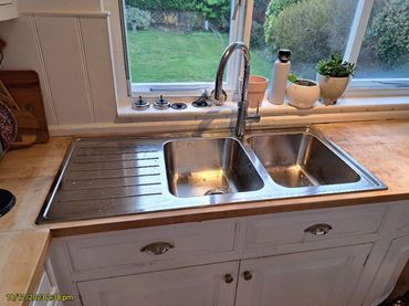 Fitted new kitchen sink and 4 way Quooker tap