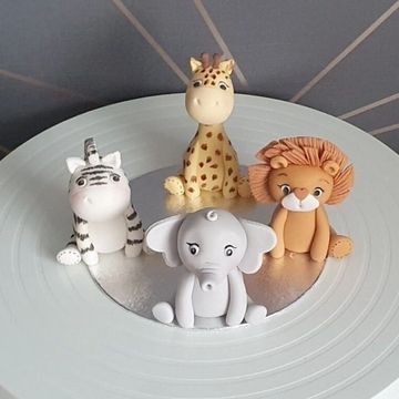 Zebra Elephant Giraffe and Lion Cake Topper, Molly Kings cake 