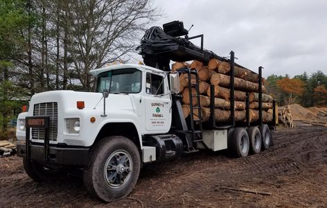 1985 Mack Log Truck