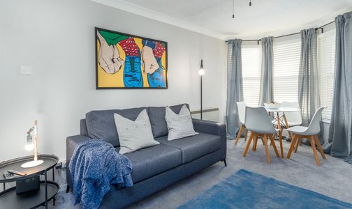 Airbnb Living Room Leamington Spa