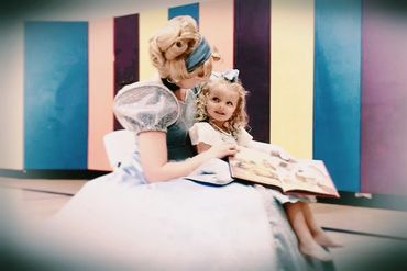 Cinderella princess kids party place. Las Vegas princess party for hire. kids Disney party Las Vegas