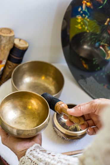 Un soin sonore vous conduit au Pays des sensations ! Un voyage vers vous !