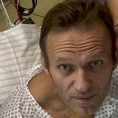 Instagram post by Alexey Navalny at the hospital during his recovery.