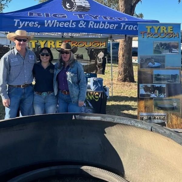 Andy & Emma (left and centre) with Beth at Farmfest 2025