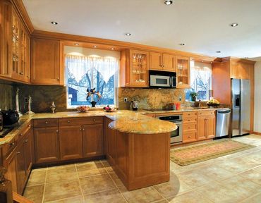 Item: KTC010 – Maple Traditional style with granite top.