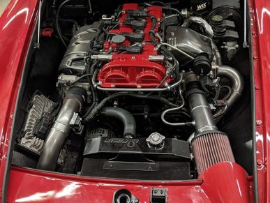 MGB restomod Turbo LTG  2.0 L DOHC engine swap