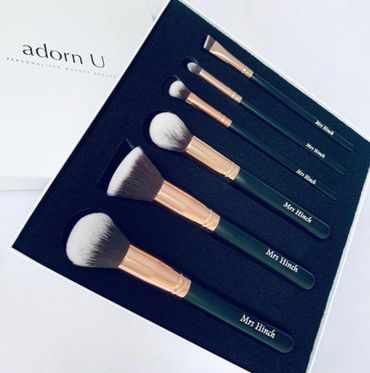 The adorn U Signature Set of personalised makeup brushes for Mrs Hinch