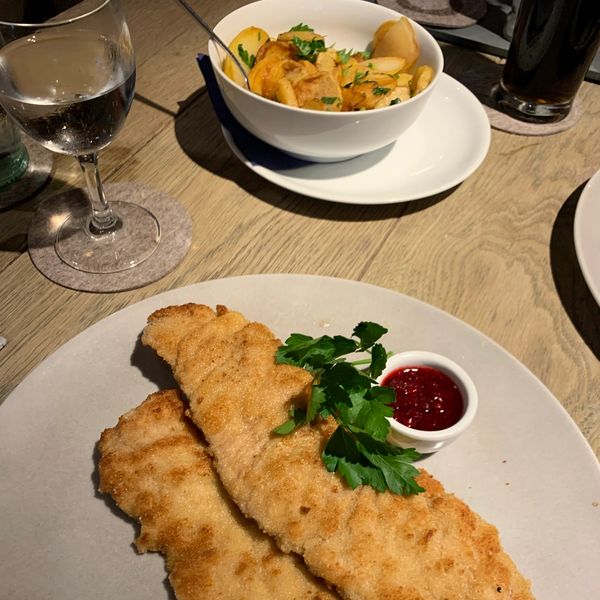 Germany, Wienerschnitzel, Unlimited Escapes, Travel Agency, Europe, River Cruise