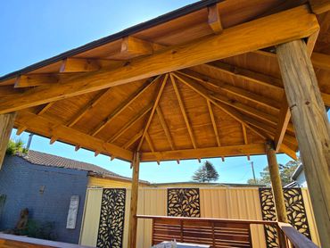 Bali hut with merbau handrail and screens in Shellharbour Illawarra