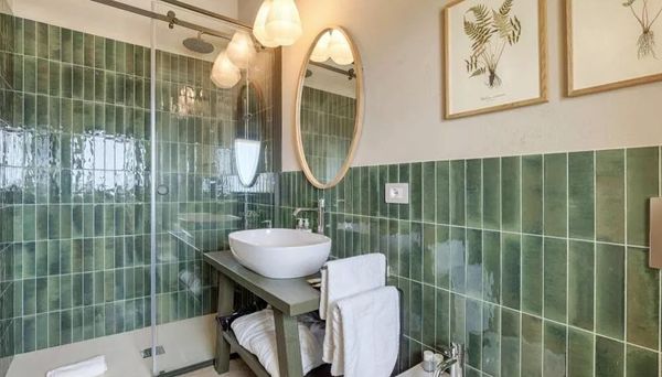 Yoga Holiday Sicily Indoor dining area