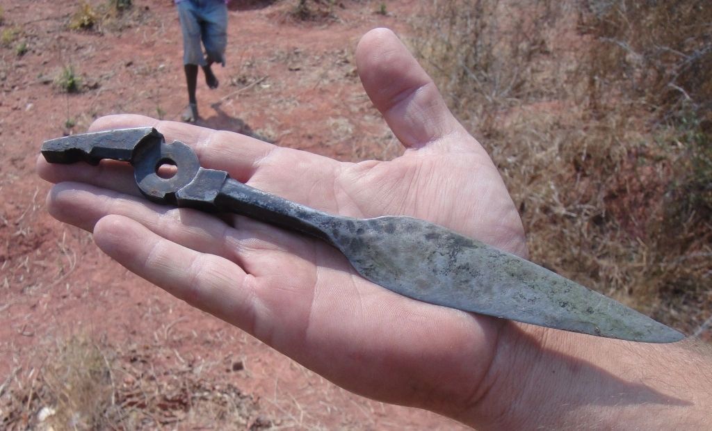 2009_Knife.JPG