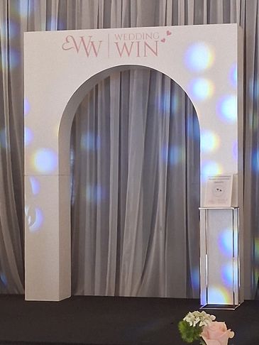 Square Arch 
Wedding Arch 
Arch Rental 
Wedding decor 
Square arch rental