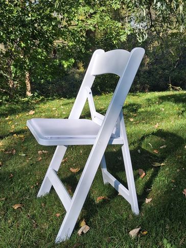 Chair rentals 
Resin chairs 
Weddings 
Birthdays 
Events