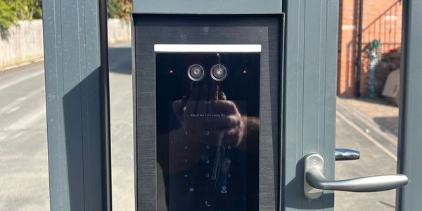 Wall-mounted smart intercom system for gated property access control