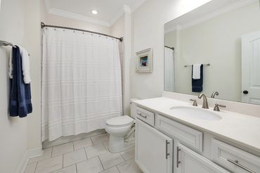 Second floor full bathroom.