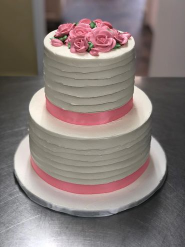 Anniversary? Sweet Sixteen? Intimate Wedding?
We can make a cake for you.