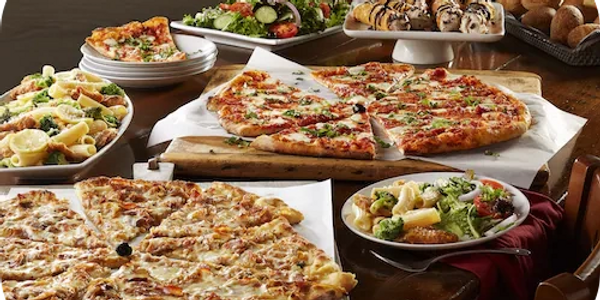 Pizza, Pasta, Salad, Canolli