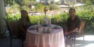 couple enjoying outdoor dining
