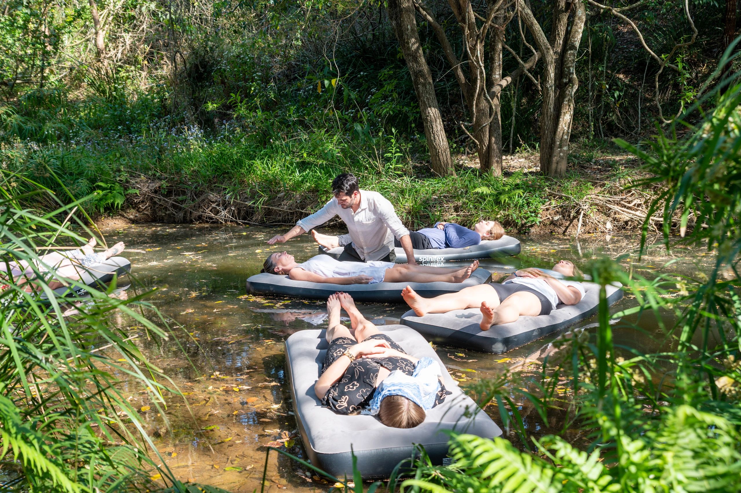 Floating sound batha nd energy healing.