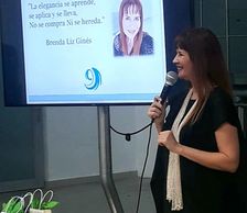 Brenda Liz Ginés, Asesora de Imagen, en Charla de Imagen a Cervecera de PR, en la Semana de la Mujer