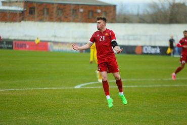 Nick Kaloukian playing with Armenia Youth National Team