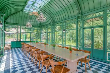 indoor venue for 50 guests