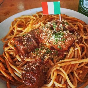 Pasta on Sunday the way you remember. Linguine or penne, meatball and sausage in our Sunday sauce.		