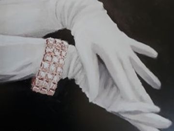 Manhattan Avenue Square. Print On Demand.