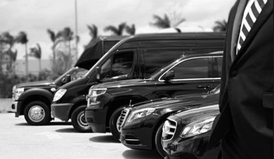 Car-Service-from-Mia-Airport -mia-van-service-miami-limo-car-sprinter-miami-bus-charter-port of Miam