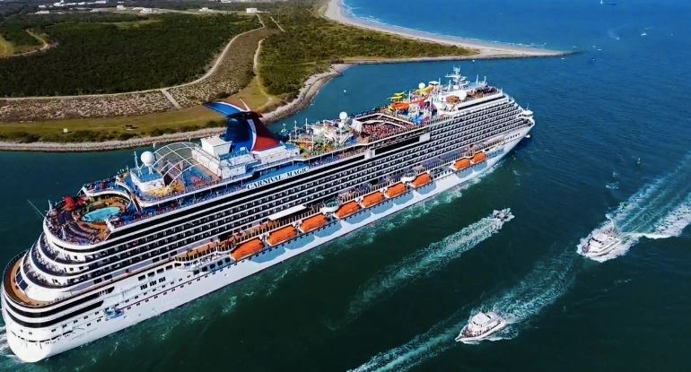 Port of Miami limo service , Port  to Mia Miami airport transfer , Port of Miami transportation_bus