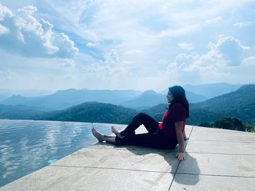 Infinity Pool with a view of the western ghats, Haze and Kites Resort, Munnar