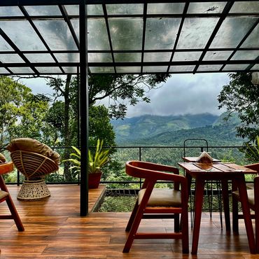 Restaurant with a view at Luxeglamp resort