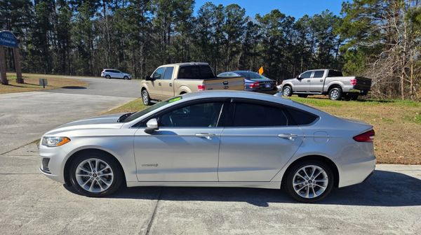 2019 Ford Fusion SE Hybrid