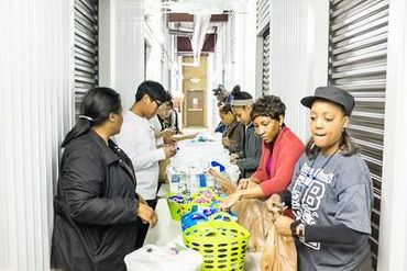 Local food drive volunteers