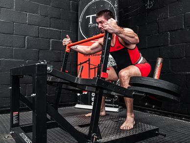 TG Fitness Belt Squat