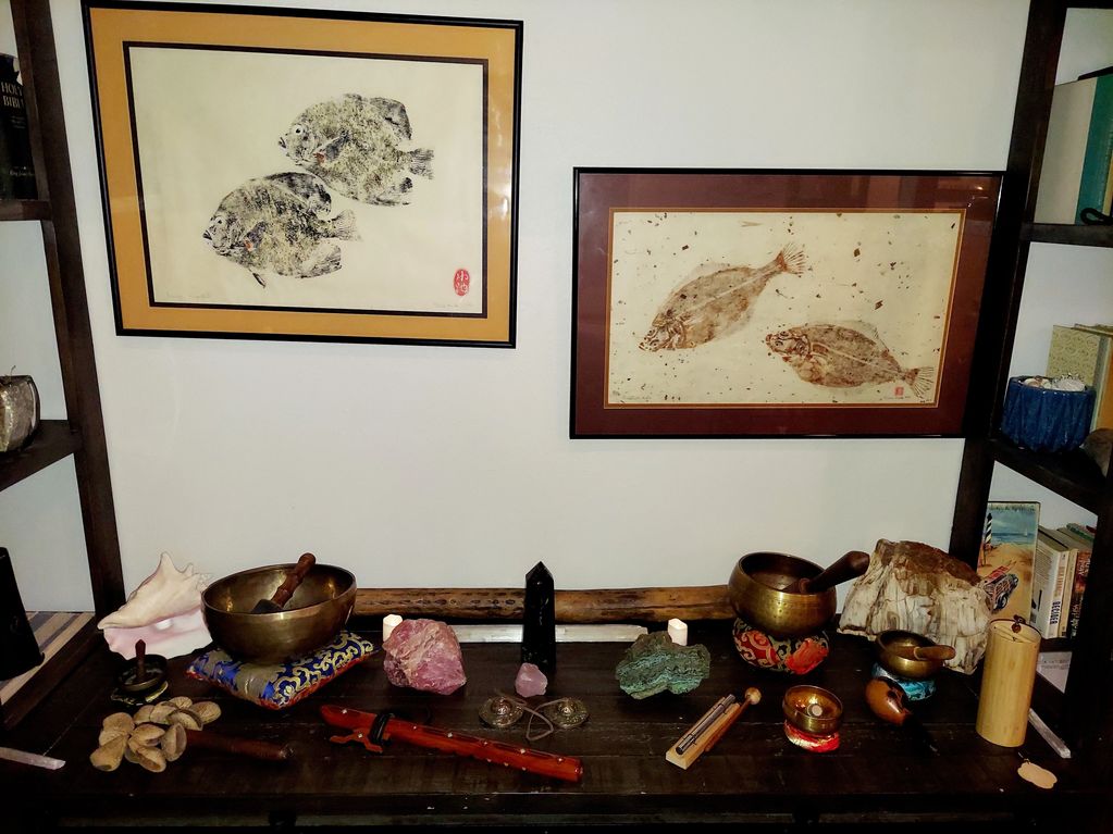 Meditation instruments, wellness retreat, singing bowls, flutes