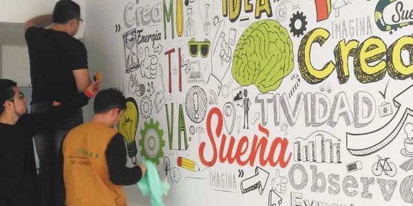 Instalación profesional de señalización, instalación vinilo, avisos en vinilo