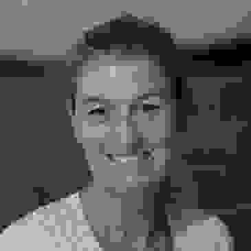 Robin, Hostess, Deckhand