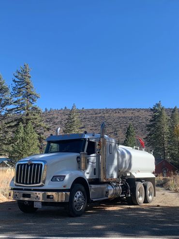 Agua Dulce Watertrucks and Towing