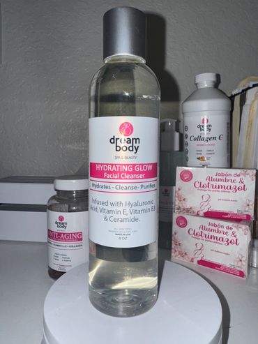 Limpieza profunda sin resecar. Piel suave y fresca.