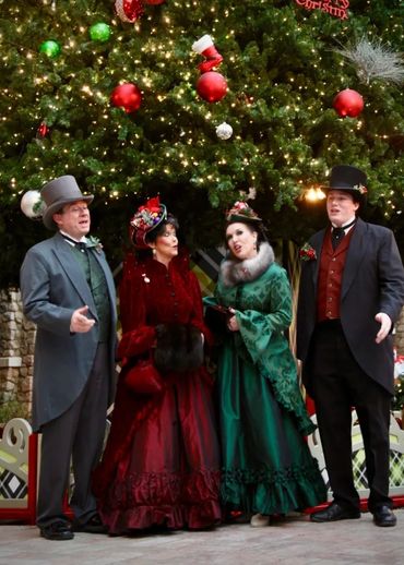 Uptown Carolers Rockin' 'Round the Christmas Tree