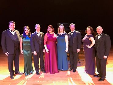 Uptown Carolers present "Best of Broadway"