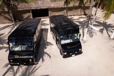 Beauty Truck Hair and airbrush Makeup Cancun