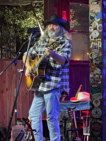 Jimmie D at Love and War in Texas