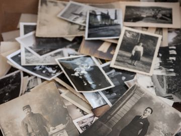 Photo scanning services