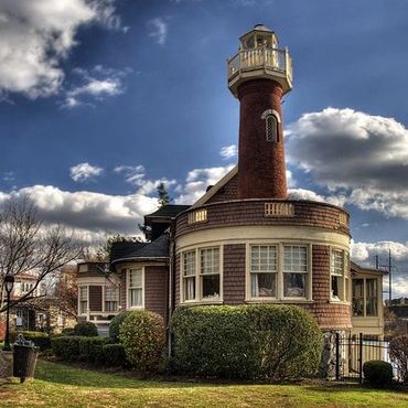Sedgeley Club and Turtle Rock Lighthouse